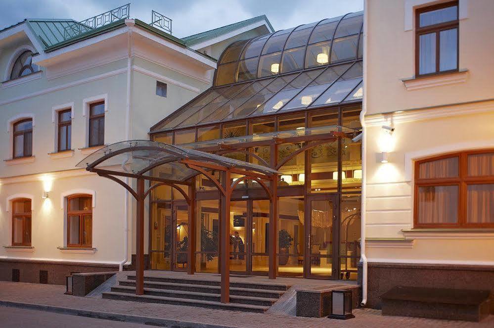 Hotel Dvor Podznoeva - Business Building Pskow Exterior foto